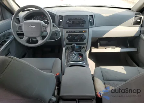 2005 Jeep Grand Cherokee Laredo z USA, uszkodzony, nr VIN 1J4GR48K45C604894